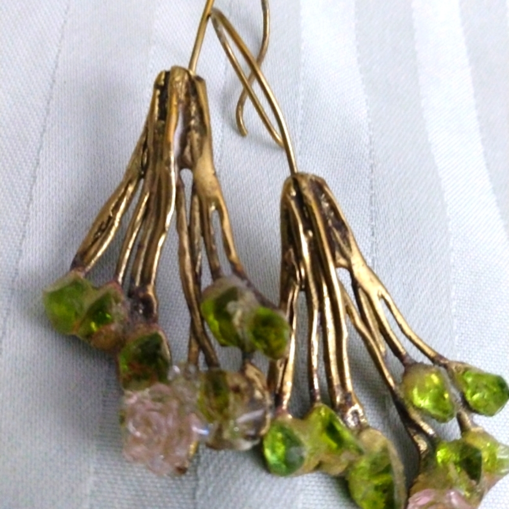 Bronze earrings by Selen